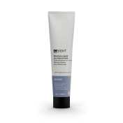 Masca hranitoare și hidratanta care combate reflexele galben-portocalii din părul blond natural și decolorat Insight Blonde Cold Reflections, 200ml