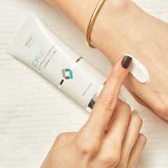 Lotiune exfolianta, hidratanta si revitalizanta Obagi SUZANOBAGIMDTM Intensive Daily Repair, 60 gr