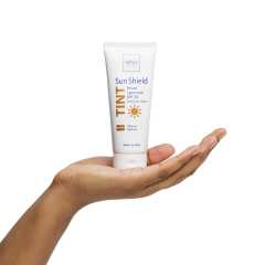 Crema nuantatoare cu subton cald SPF 50 Obagi Sun Shield™ Tint Broad Spectrum SPF 50 Warm, 85 gr