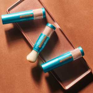 Pudră minerală iluminatoare Colorescience Sunforgettable® Bronze Sunscreen Brush-On SPF 50