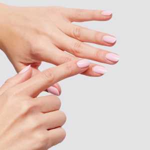 Ulei hidratant pentru cuticule si unghii OPI Nature Strong Glow Up Nail & Cuticle Oil, 15 ml