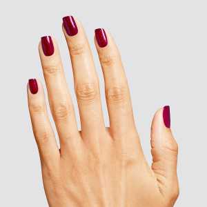 Lac de unghii pigmentat OPI Nail Lacquer, Good Enough To Treat Collection, Berry and Bright, 15 ml